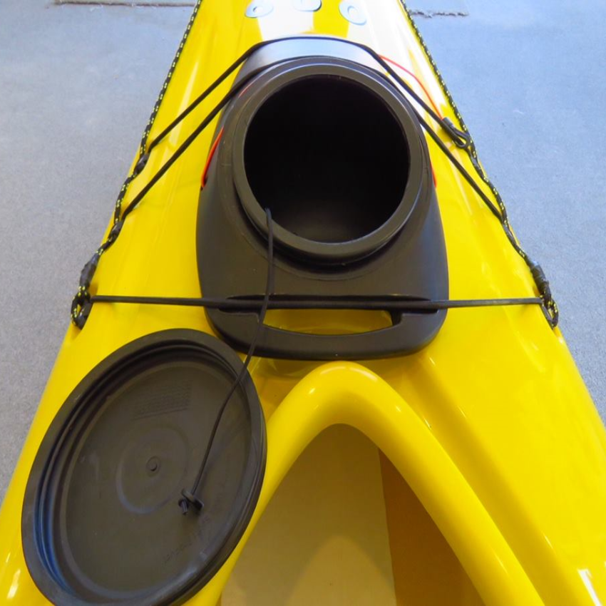 Canoe box for kayak